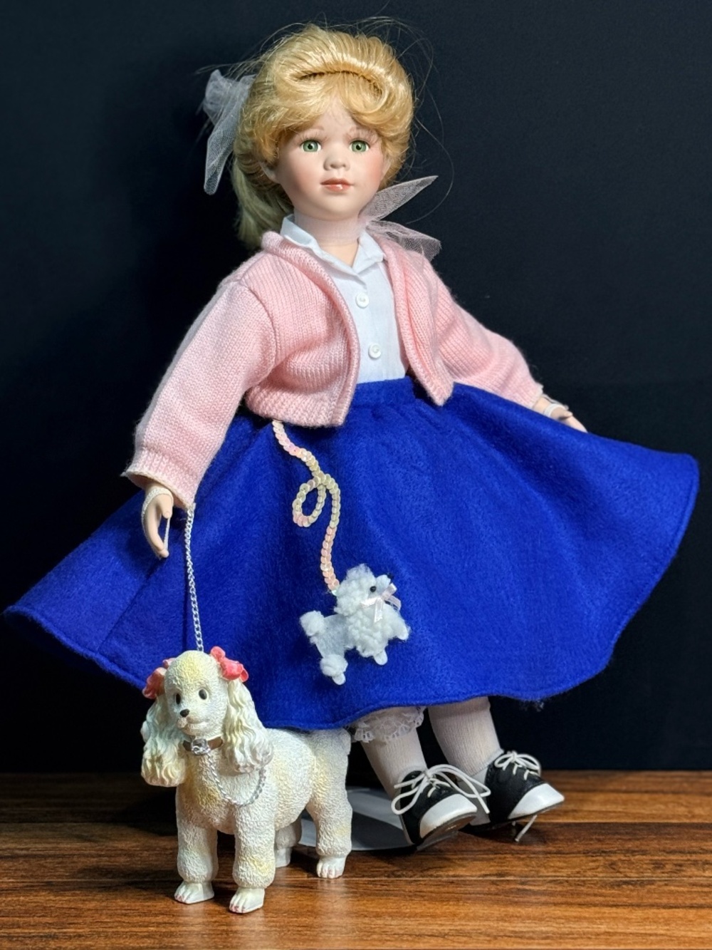 THE HERITAGE SIGNATURE COLLECTION “Peggy Sue Rock N Roll” Doll with Poodle